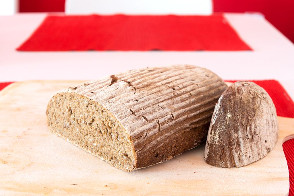 Vollkornschrotbrot