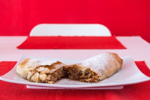 Read more about the article Apfelstrudel