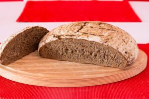 Read more about the article Doppelt gebackenes Vollkornbrot