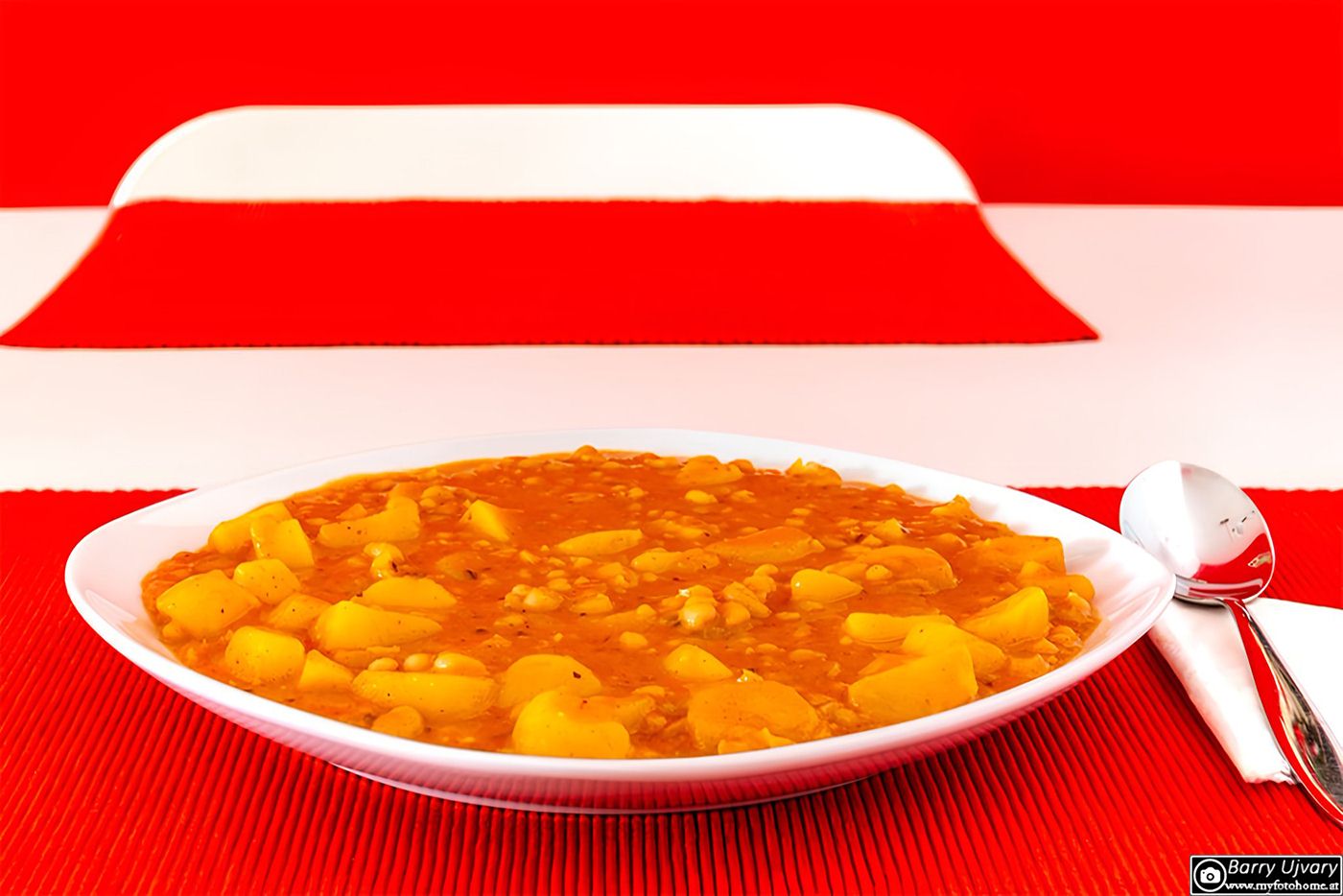 Vegetarisches Erdäpfelgulasch