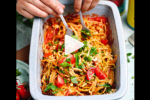 Read more about the article Schnelle Feta Spaghetti aus dem Backofen @sabrinasue