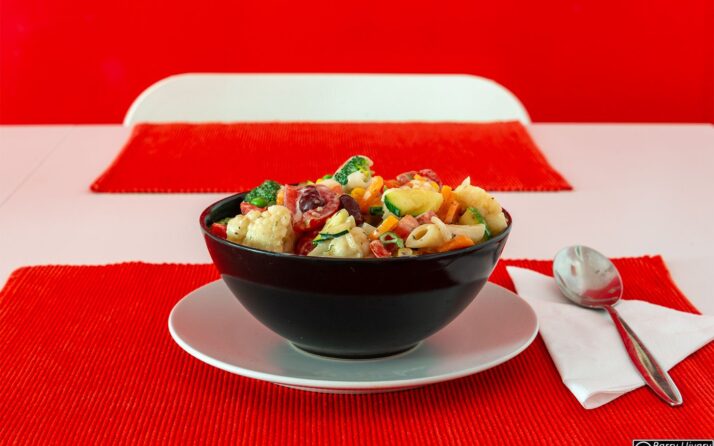 Gemüse-Teigwaren Salat