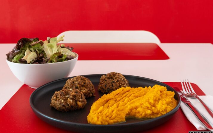 Backofen-Fleischlaibchen mit Kichererbsen